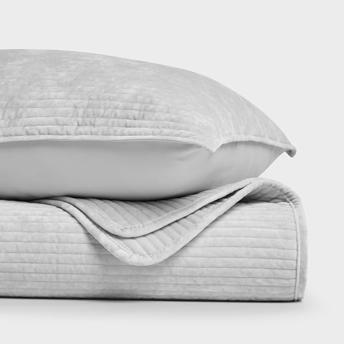 EverGrace Velvet Quilt Set King Size, Luxurious Soft Quilted Bedding Sets, Lightweight Velvet Comforter for All Season, Striped Channel Bedspread Coverlet with 2 Shams, Frost Gray