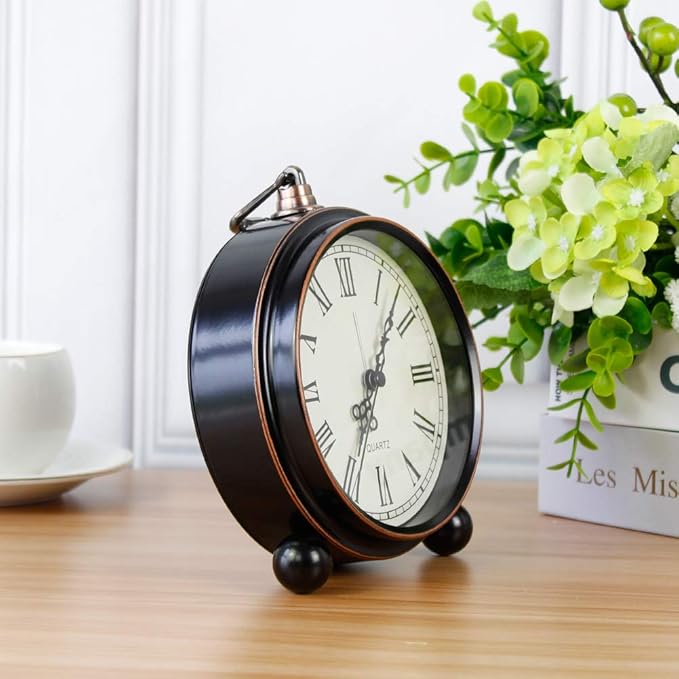 Retro Metal Table Clock Battery Operated Non-Ticking Silent Quartz Table Desk Small Alarm Clock Desk Clock for Kids Bedroom Living Room (Roman-550-15)