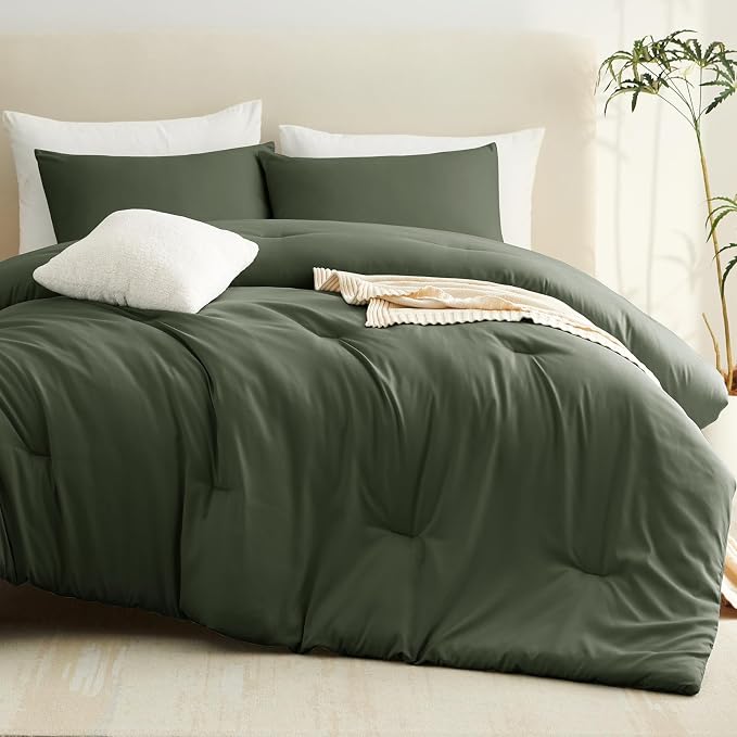 CozyLux Twin Comforter Set College Dorm Essentials, 2 Pieces Dark Green Twin Extra Long Solid Bedding Set, Twin XL Bed Set with Down Alternative Comforter and 1 Pillowcase, Back to School Room Gift