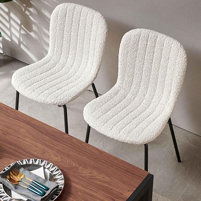 NORDICANA 5 - Piece Dining Set, Industrial Style 47 in Kitchen Table with Beige Faux Fur Dining Chairs for 4 Person, Dining Room Table Set for Dinette, Breakfast Nook Breakfast Nook
