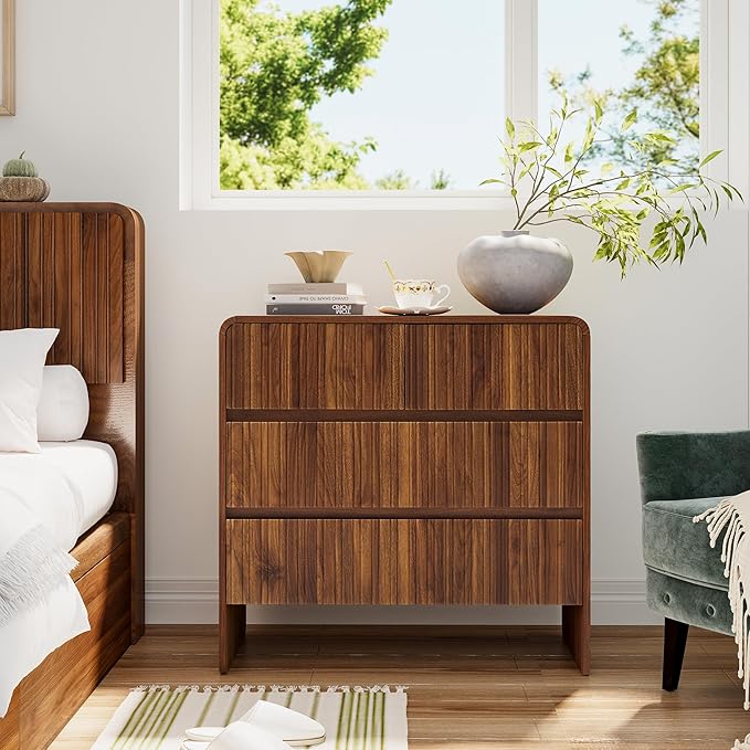 BERRYMERRY Flute 3 Drawer Dresser,31.5" Wide Dresser Nightstand for Bedroom,Mid Century Modern Wood Chest of Drawer with Curved Profile,Large Nightstand with 3 Drawer for Closet