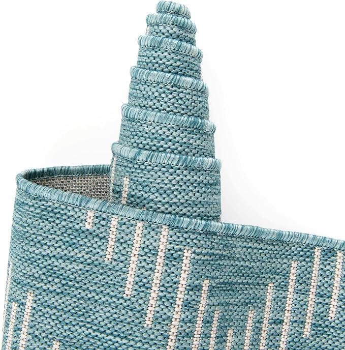 Rugs.com Outdoor Modern Collection Rug – 5' 3 Square Light Aqua Flatweave Rug Perfect for Living Rooms, Kitchens, Entryways