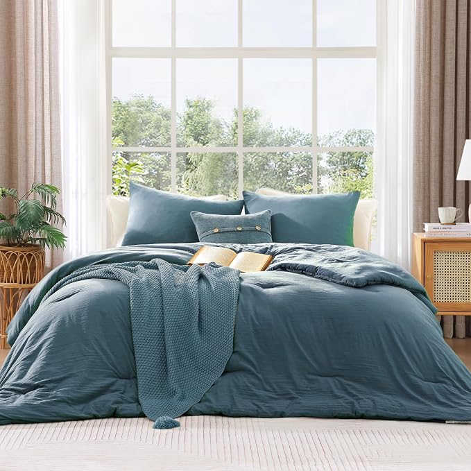 WRENSONGE King Size Comforter Set - 3 Pieces Oxford Blue Comforter Prewashed Soft Lightweight for All Seasons,Fluffy Down Alternative Comforter King Size with 2 Pillow Shams