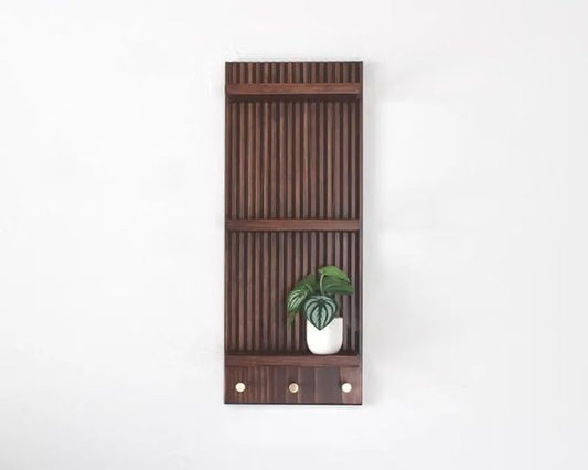 Mid‑Century Vertical Fluted Wall Shelf with Brass Knobs, 3‑Tier Dark Walnut Wood Wall‑Mount Organizer, Decorative Floating Display Rack for Plants Jewelry Home Decor