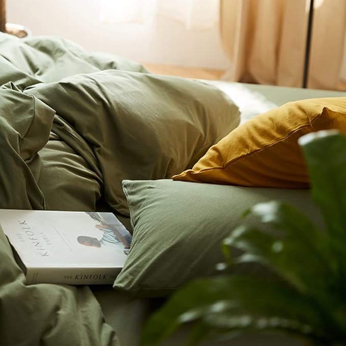 Omelas Olive Green Duvet Cover Full Size Avocado Green Modern Minimalist Style Solid Color Bedding Set Soft Lightweight Microfiber Quilt Cover with Zipper Closure Corner Ties, No Comforter