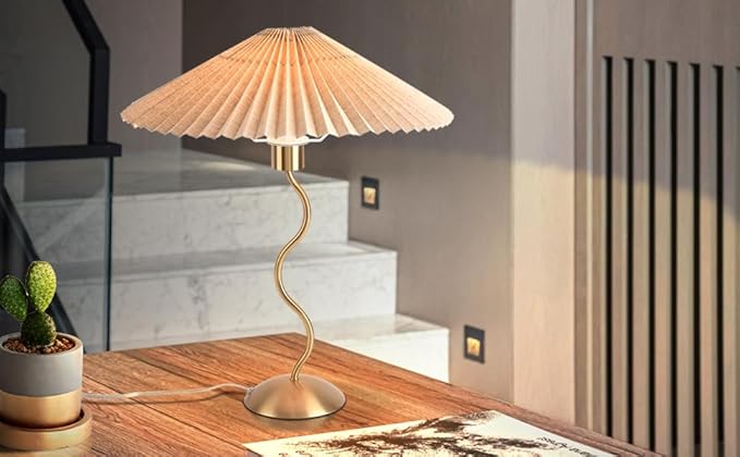 Ziqqeelam Gold Pleated Small Table Lamp, Brass Modern Bedside Table Lamp for Bedroom, Mini Pleated Lamp Shape, MCM Table Lamp Bedroom Bow Lamps for Nightstand