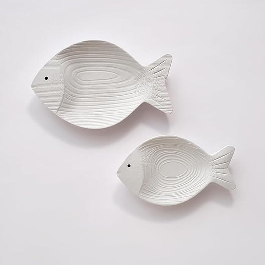 CSWLJS 2PC Beach Decor - Fish Hanging Wall Art, Coastal & Ocean Decor for Bathroom, Patio or Pool. White Wooden Vintage