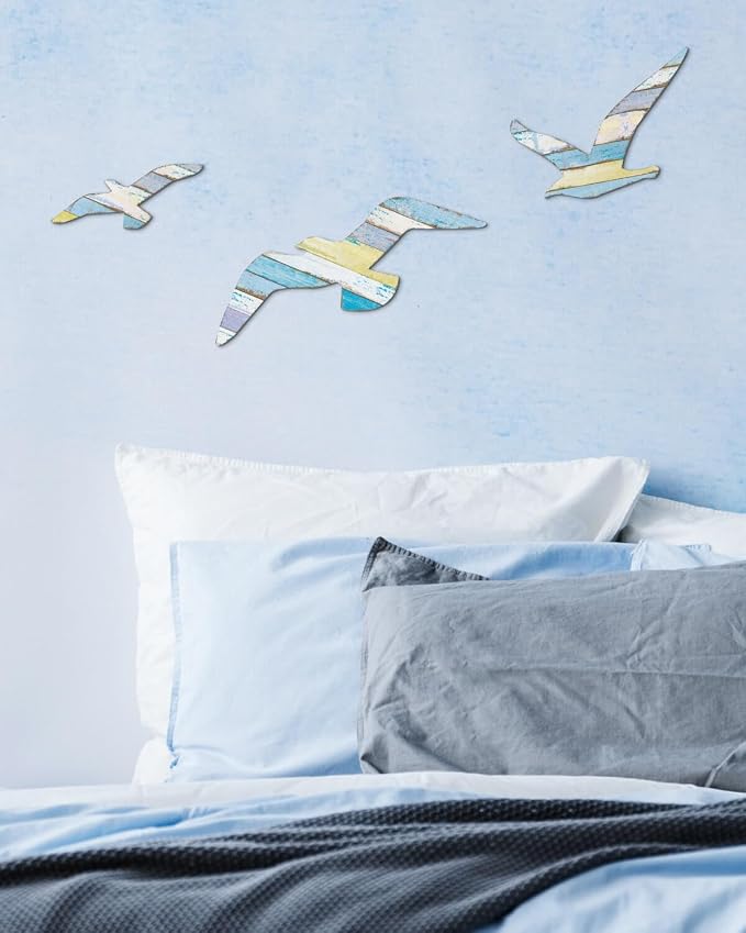 Putuo Decor 3Pcs Seagull Wall Decor, Wooden Beach Nautical Coastal Theme Wall Art Self-Adhesive Seagull Wall Sculpture, Sea Birds Lake House Ocean Decor Vintage Ornaments for Home Bathroom