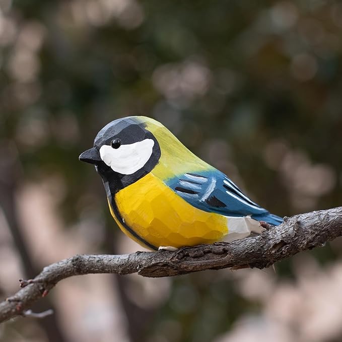 Handcrafted Wooden Eurasian Great Tit Bird Figurine, Hand-Carved Bird Statue, Decorative Bird Sculpture for Home Décor, Collectible Display Accent