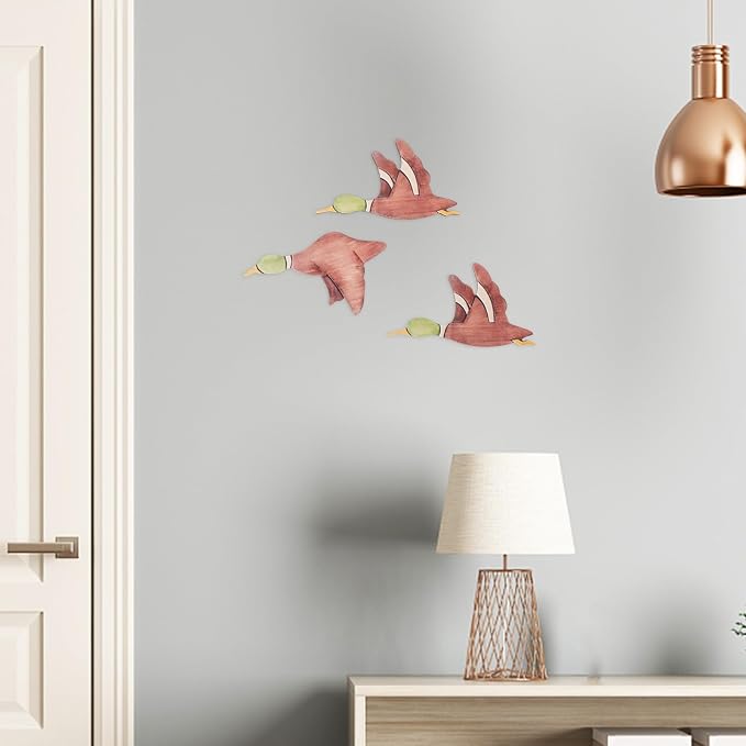 TOYANDONA 3pcs Wood Bird Wall Ornament Flying Bird Wall Decor for Living Room Modern Wooden Sculpture Set Rustic Home Art