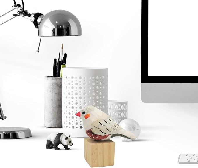 DIYOMR Bird Figurine, Hand Carved Birds Wood Décor, Art Animal Wooden Sculpted Bird with Wood Block, Vivid Bird Statue for Gift Home Table Ornament Decor (Pearl Bird)
