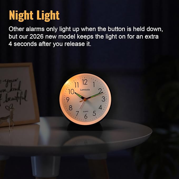 4.5 Inch Small Silent Analog Alarm Clock, Retro Battery Operated Desk Clock with Night Light Stays On 4 Seconds Vintage Metal Table Clock for Bedside, Nightstand, Bedroom, Office, Bathroom - Black