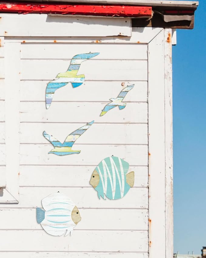 Putuo Decor 3 Pcs Seagull Wall Art - Wooden Coastal Grandma Decor with Metal Hook, Nautical Beach Wall Decor Vintage Seagull Sculptures for Lake House Bathroom Nursery Ocean Theme