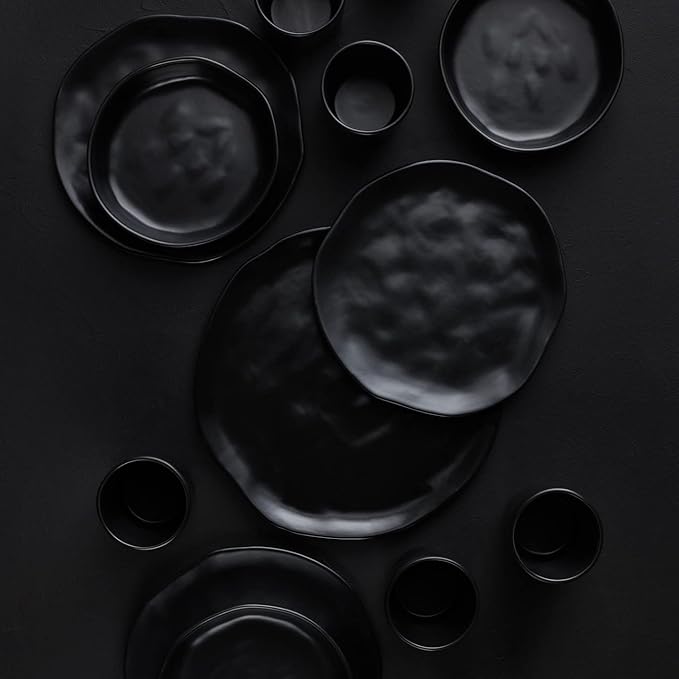 Stone by Mercer Project HEKONDA Modern Stoneware 16-Piece Dinnerware Set, Plate and Bowl Set, Dish Set for 4, Black