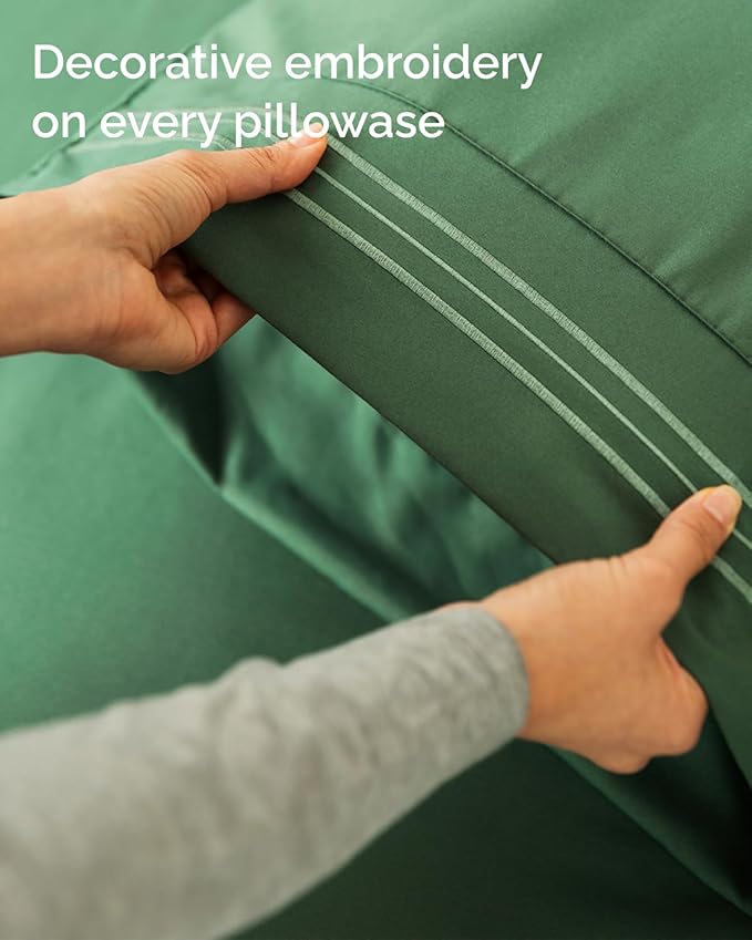 Twin XL Size 3 Piece Sheet Set - Comfy Breathable & Cooling Sheets - Hotel Luxury Bed Sheets for Women & Men - Deep Pockets, Easy-Fit, Soft & Wrinkle Free Sheets - Emerald Green Oeko-Tex Bed Sheet Set