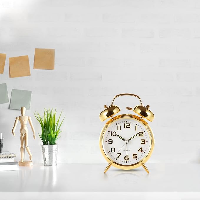 Tetino Super Loud Alarm Clock for Heavy Sleepers,4 inches Twin Bell Alarm Clock with Backlight,Battery Operated,Silent Non Ticking,for Kids,Adults,Bedrooms,Retro Decor Desk Analog Clocks. (Golden)