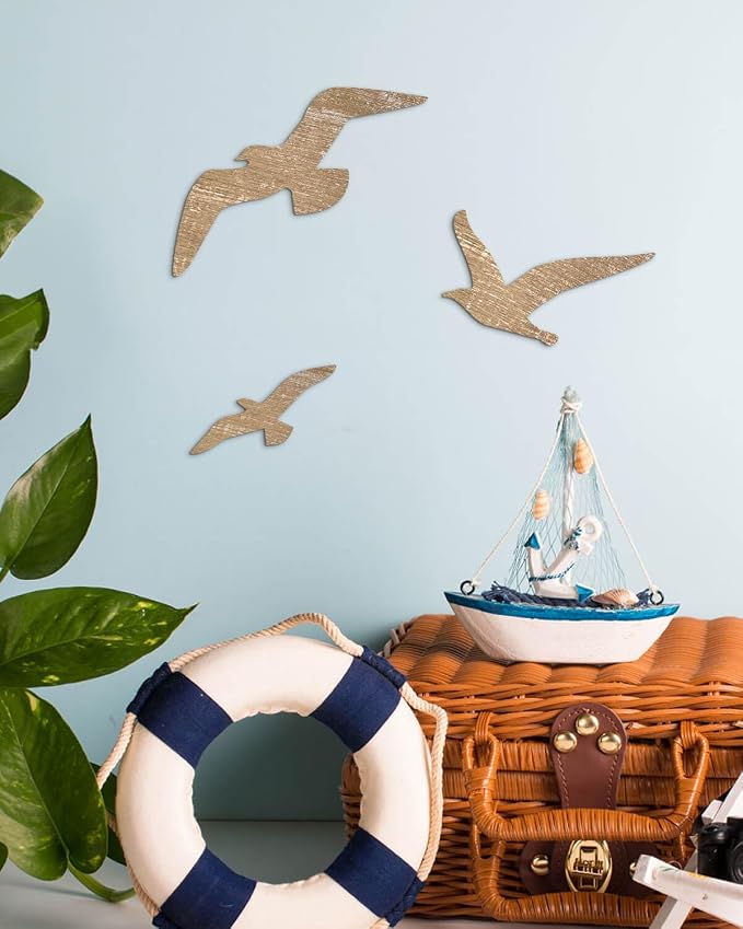 Putuo Decor 3 Pcs Wooden Seagull Wall Decor Beach Nautical Coastal Wall Sculpture Self-adhesive Lake House Ocean Decor Vintage Ornaments for Home Bathroom
