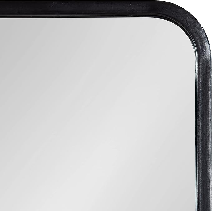 Kate and Laurel Gezella Scallop Arched Wall Mirror