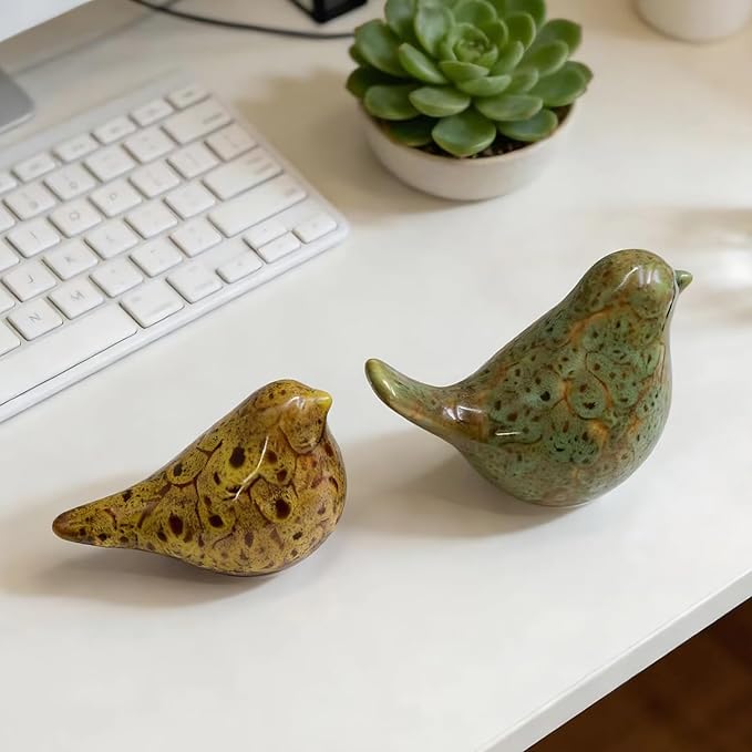 Two-piece set of parent-child bird statues, modern home decor, with removable storage holes, suitable for bedrooms, living rooms, offices, and fireplace mantel decorations. (Kiln color change)