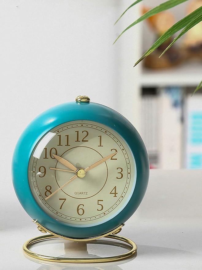 SHISEDECO Small Tableclocks Classic Non-Ticking Tabletop Alarm Clock with Backlight, Battery Operated Astronaut Deskclock with HD Glass for Living Room Bedroom Bedside Indoor Decor (Lake Blue)