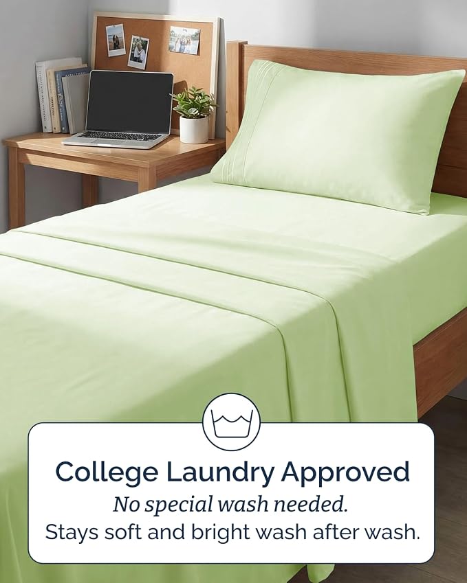 Twin XL Size 3 Piece Sheet Set - Comfy Breathable & Cooling Sheets - Hotel Luxury Bed Sheets for Women & Men - Deep Pockets, Easy-Fit, Soft & Wrinkle Free Sheets - Light Sage Green Oeko-Tex Bed Sheets