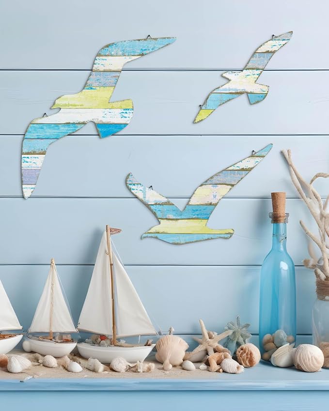 Putuo Decor 3 Pcs Seagull Wall Art - Wooden Coastal Grandma Decor with Metal Hook, Nautical Beach Wall Decor Vintage Seagull Sculptures for Lake House Bathroom Nursery Ocean Theme