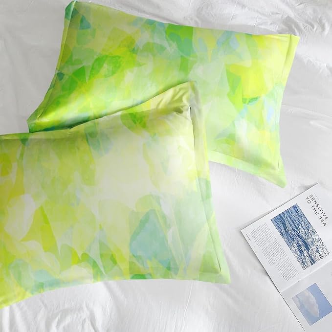 Comforter Set with 2 Pillowcases Queen Size, Modern Cool Lime Green Abstract, Bed Decor Cold Light Citrus Wave Space for Kids and Adults, Soft Cozy Bedroom Bedding Set