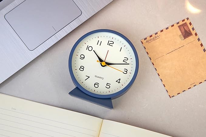 SHISEDECO 4.5" Battery Operated Antique Retro Analog Alarm Clock, Small Silent Bedside Deskclock with Light Function, Non-Ticking Tableclock for Living Room, Bedroom, Bedside, Shelf (Navy Blue)