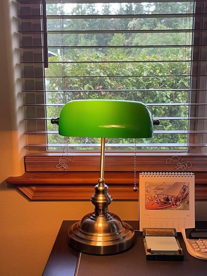 FIRVRE Bankers Desk Lamp, Green Glass Shade, Antique Desk Lamps with Brass Base, Vintage Library Lamp with Pull Chain, Retro Table Lamps for Home Office, Study Room (LED Bulb Included)