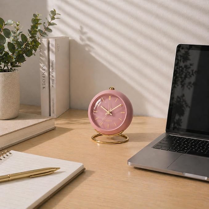 AYRELY® Battery Operated Desk Alarm Clocks with Light,Retro Silent No Ticking Analog Small Clock,Loud Table Clock for Bedside/Bedroom/Kitchen/Office/Travel/Kids/Room Decor Aesthetic Vintage(Pink)