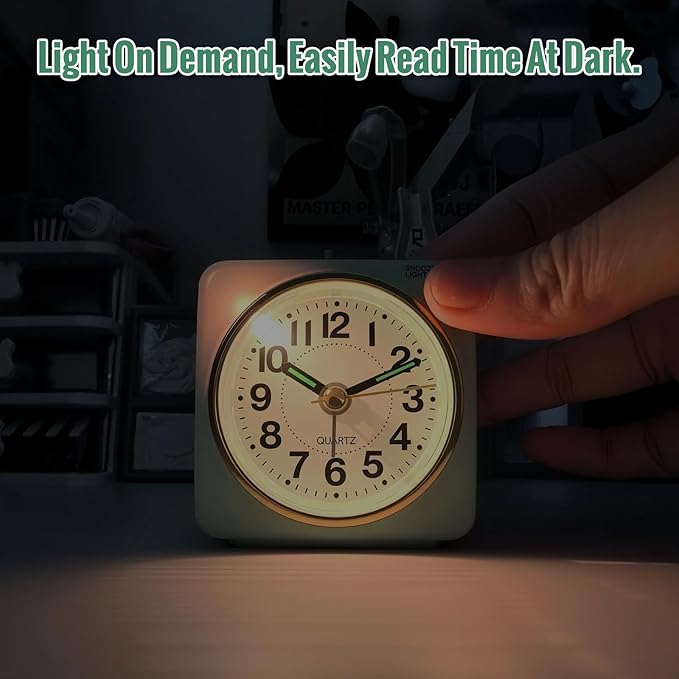 Lamisola Ultra Small Battery Analog Travel Alarm Clock, Retro Bedside Table Clocks for Bedrooms, Desk Clock, Vintage Home Decor for Bathroom Kichen Living Room, Mint