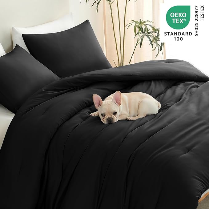 CozyLux King Size Comforter Set Black, 3 Pieces Lightweight Down Alternative Quilted Bedding Sets, All Season Soft Breathable Solid Comforter with 2 Pillowcases, Luxury Bed Set Gift for Home
