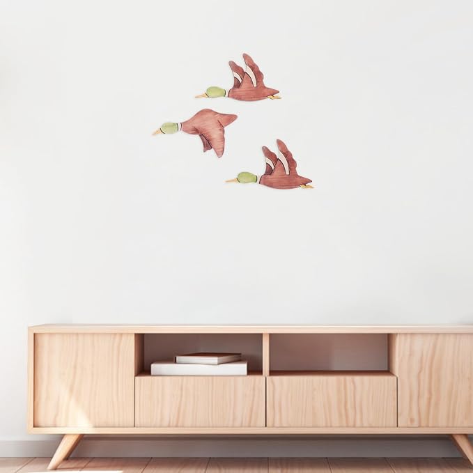 FUTUREORYY 3pcs Rustic Wood Flying Bird Wall Decor Elegant Indoor Ornament for Home Living Room Office Vintage Style Bird Sculpture for Unique Home Adornment