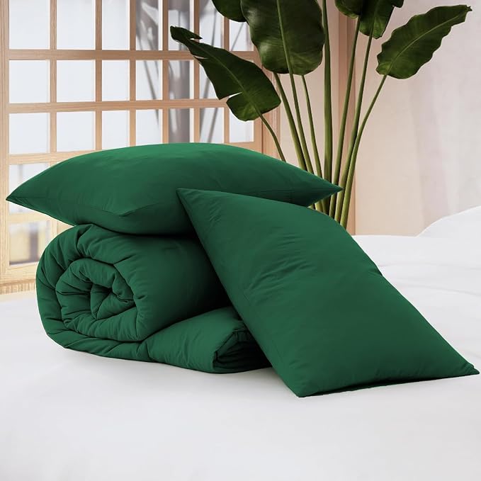 WRENSONGE King Size Comforter Set - 3 Pieces Emerald Green Comforter Prewashed Soft Lightweight for All Seasons,Fluffy Down Alternative Comforter King Size with 2 Pillow Shams