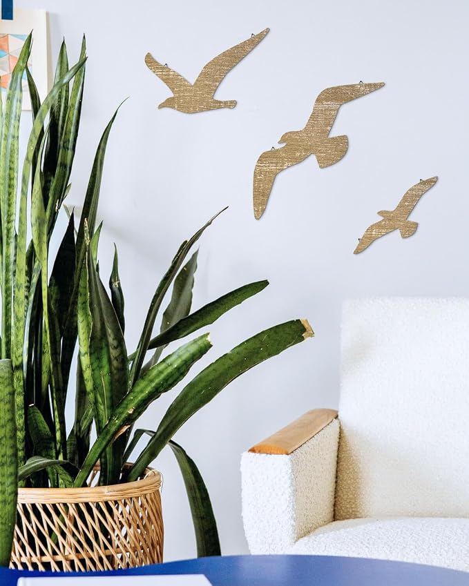 Putuo Decor Wooden Seagull Art Wall Decor Set - Rustic Coastal Birds Wall Sculptures with Metal Hooks, Farmhouse Cottagecore Accents for Beach House Bathroom Ocean Inspired Decor