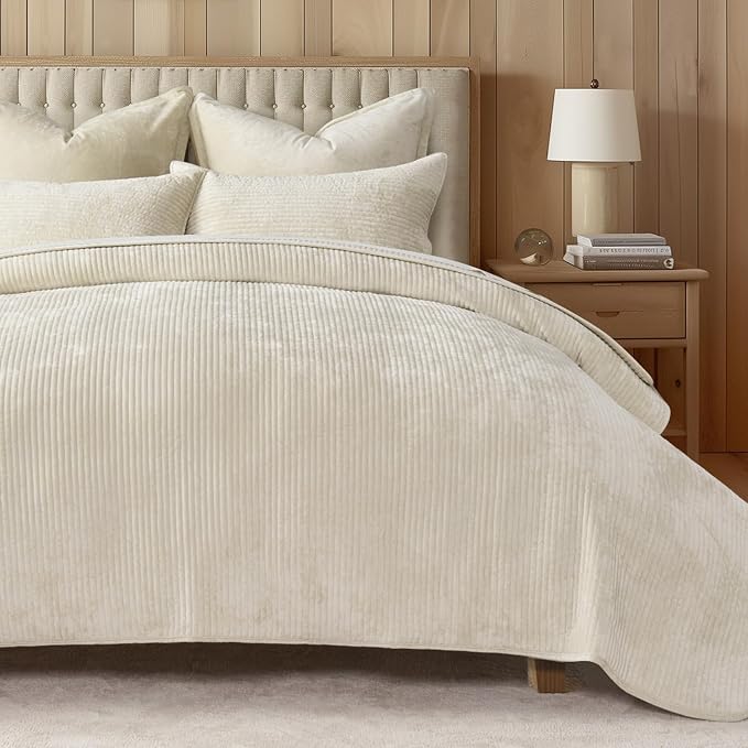 EverGrace Velvet Quilt Set California King 118'' x 106'', Luxurious Soft Bedding Sets, Lightweight Velvet Comforter for All Season, Striped Channel Oversized Bedspread Coverlet w/ 2 Shams, Light Sand