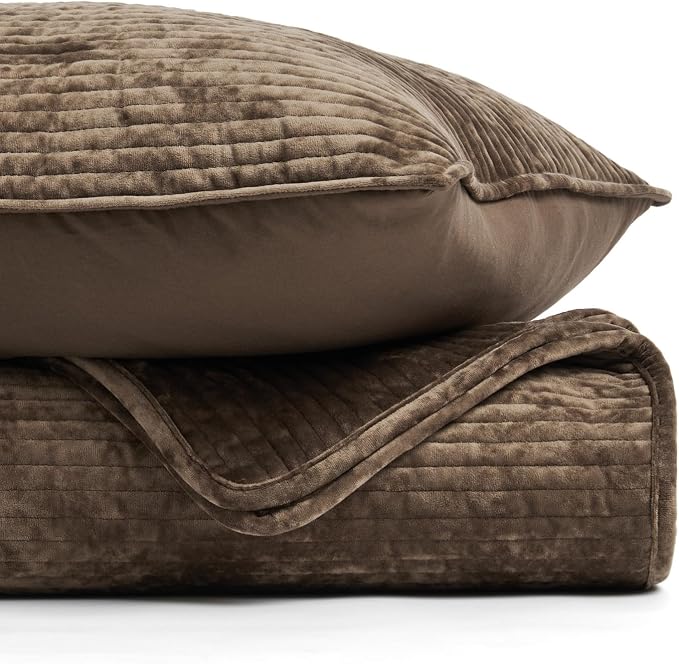 EverGrace Velvet Quilt Set King Size, Luxurious Soft Quilted Bedding Sets, Lightweight Velvet Comforter for All Season, Striped Channel Bedspread Coverlet with 2 Shams, Mushroom Brown
