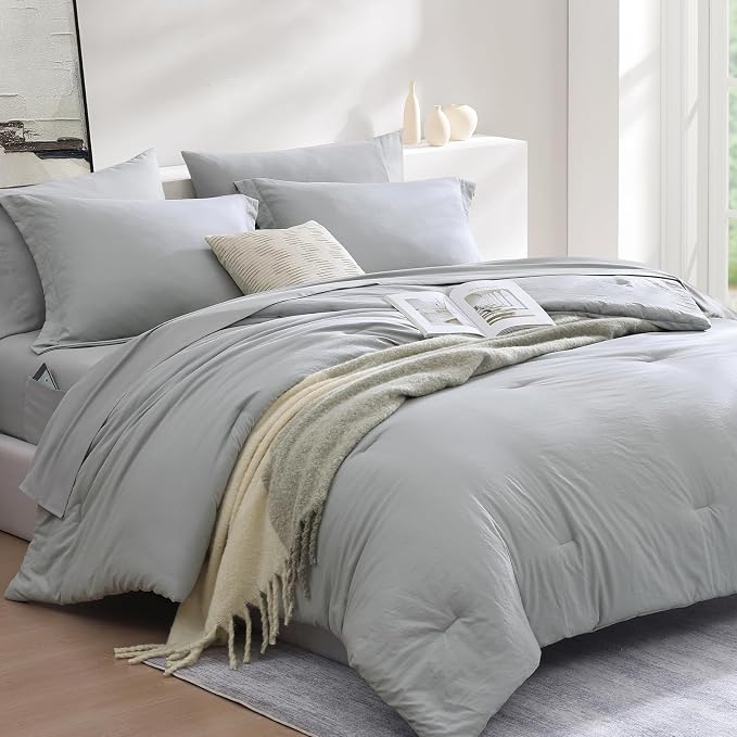 WRENSONGE Queen Comforter Set- 7 Pieces Soft Light Grey Bed in a Bag Queen with Fitted Sheet, Flat Sheet, 2 Pillow Shams, and 2 Pillowcases- Warm Bed Set for All Season