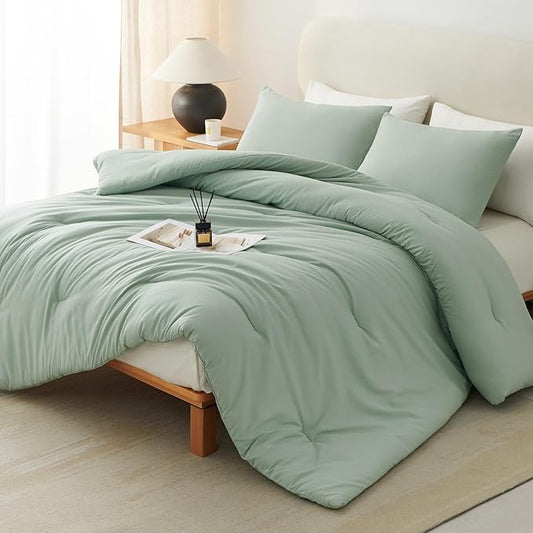 CozyLux King Size Comforter Set Sage Green, 3 Pieces Lightweight Down Alternative Quilted Bedding Sets, All Season Soft Breathable Solid Comforter with 2 Pillowcases, Luxury Bed Set Gift for Home