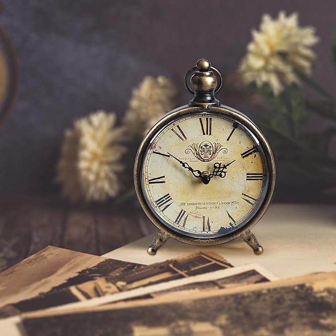 HZDHCLH Vintage Table Clock Battery Operated,Retro Mantel Clock for Living Room Fireplace Decor,Silent Metal Desk Clock (Brass)