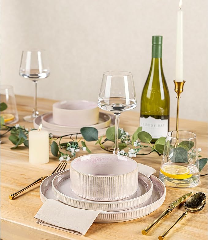 TheTerra Ceramic Dinnerware Sets for 6, 18 Pieces Porcelain Lightweight Speckled Plates and Bowls Sets, Scratch Resistant Dish Set, Oven & Microwave & Dishwasher Safe, Blush