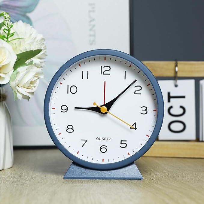 SHISEDECO 4.5" Battery Operated Antique Retro Analog Alarm Clock, Small Silent Bedside Deskclock with Light Function, Non-Ticking Tableclock for Living Room, Bedroom, Bedside, Shelf (Navy Blue)