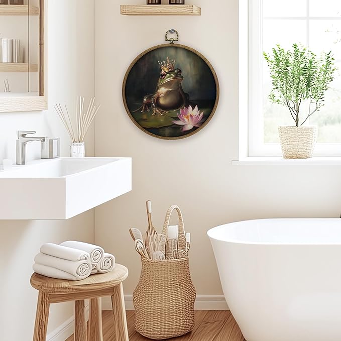 CGBHW Vintage Frog Round Wall Art Decor, Cottagecore Farmhouse Frog Canvas Prints Framed, Dark Botanical Wall Art Hanging Decor for Home Gallery Bedroom Living Room Decorations, 10x10 Inch
