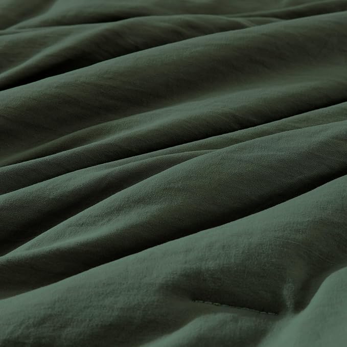 WRENSONGE Super King Plus Comforter Set - 7 Pieces Deep Green Soft Bed in a Bag Super King Plus with Fitted Sheet, Flat Sheet, 2 Pillow Shams, and 2 Pillowcases- Warm Bedding Sets for All Season