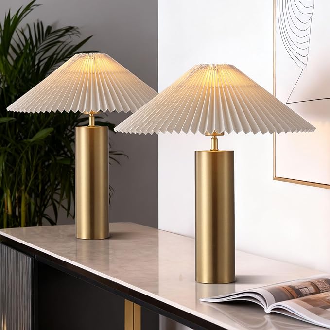 Modern Table Lamp with Metal Blade Lampshade and Cylindrical Base, E26 Bulb Compatible, Contemporary Accent Light for Living Room, Bedroom, Office (Gold)