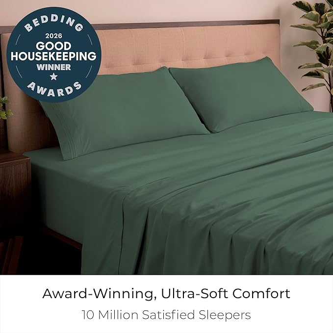 Mellanni California King Sheets Set - 4 PC Iconic Collection Bedding - Hotel Luxury, Extra Soft, Cooling Bed Sheets - Wrinkle, Fade, Stain Resistant (Cal King, Emerald Green)