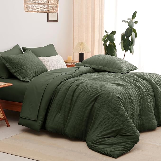 CozyLux King Size Comforter Set Dark Green, 7 Pieces Seersucker Textured Luxury Bed in a Bag, All Seasons Soft Bedding Sets with Down Alternative Comforter, Sheets, Pillowcases & Shams, Home Gift