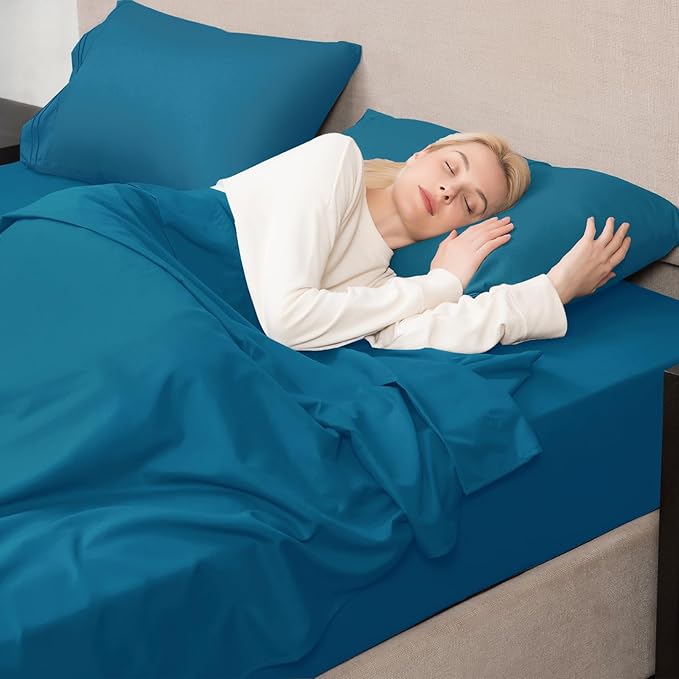 Mejoroom Queen Size Sheet Set - Hotel Luxury 1800 Bedding Sheets & Pillowcases - Deep Pocket Fitted Sheet, Soft, Breathable, Wrinkle & Fade Resistant - 4 Piece (Queen,Peacock Blue)