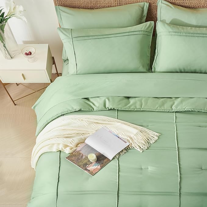 Yogeneg Twin Comforter Set 5 Piece Bed in a Bag,Grid Pinch Pleat Sage Green Twin Bedding Set,Striped Textured Soft Microfiber Comforter with Sheet Set,All Season Complete Bed Set(Sage Green,Twin)