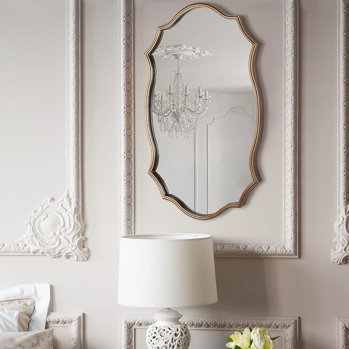 Wall Mirror in Vintage Golden, Decorative 20"x30" Accent Vanity Mirrors, Wall Mounted Mirror Antique Brass Metal Frame for Living Room Bedroom Bathroom Entryway Stairway Kitchen
